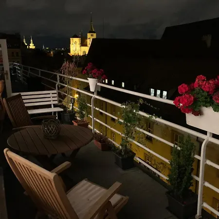 Appartamento Anenská By Charles Bridge Praga