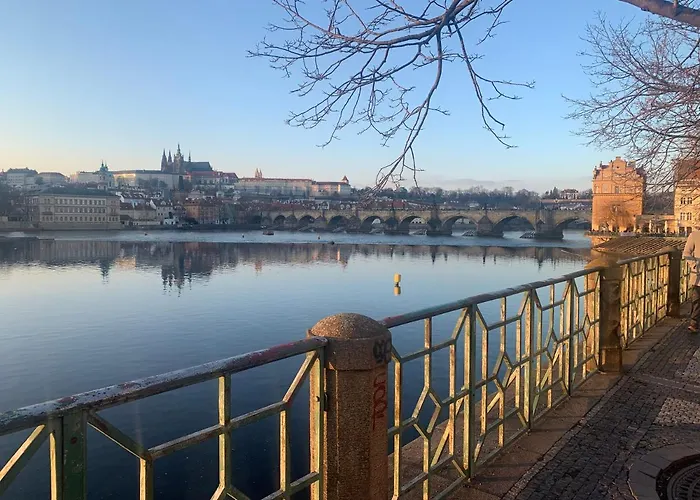 Anenska By Charles Bridge 1 Lägenhet